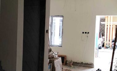 Cluster elegant nempel LRT Ciracas Jakar