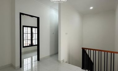 RUMAH BARU MODERN DALAM TOWNHOUSE DI AREA KOMERSIL PANCORAN TEBET