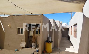 ¡SE VENDE HERMOSA CASA EN TIJUANA, COL. AEROPUERTO! - (3)