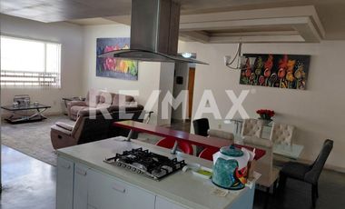 ¡SE VENDE HERMOSA CASA EN TIJUANA, COL. AEROPUERTO! - (3)