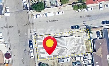 ¡SE VENDE HERMOSA CASA EN TIJUANA, COL. AEROPUERTO! - (3)