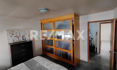 ¡SE VENDE HERMOSA CASA EN TIJUANA, COL. AEROPUERTO! - (3)