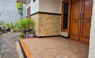 Dijual Rumah Tropis Asri & Mewah di Pusat Kota Tuban Jawa Timur