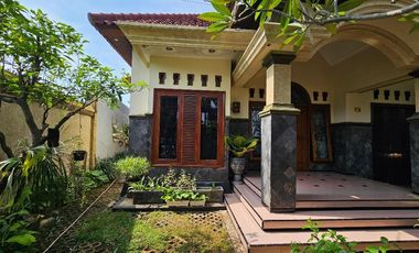 Dijual Rumah Tropis Asri & Mewah di Pusat Kota Tuban Jawa Timur