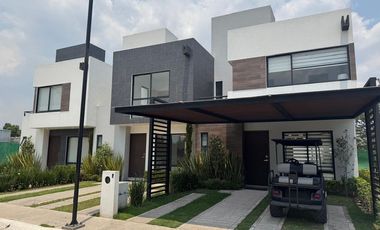 Casas Venta Ocoyoacac La Escondida Residencial 10 minutos tren interurbano 30 min Santa Fe se  aceptan todos los  créditos bancarios Fovisste Issfam