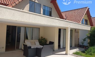 Casa en Venta en Camino de las camelias