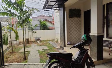 rumah bagus siap huni bebas banjir jalan lebar dekat 2 intu tol