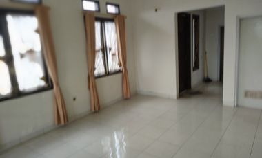 rumah bagus siap huni bebas banjir jalan lebar dekat 2 intu tol