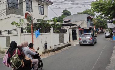 rumah bagus siap huni bebas banjir jalan lebar dekat 2 intu tol