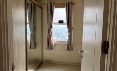 Apartemen 2 BR Lantai 15 Di Parahyangan Residence  Dekat Kampus