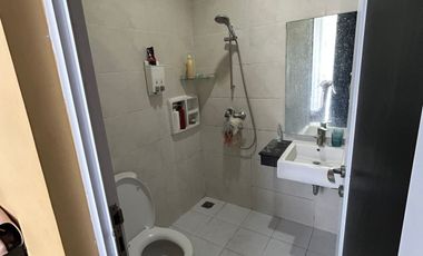 Rumah 2lt Fully furnish luas 72 Sudah Renovasi Cibubur Country Cikeas Cluster Favourite Harga murah