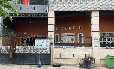 Rumah 2 Lantai di BTN Aura. Taeng, Pallangga, Gowa