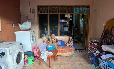 Rumah 2 Lantai di BTN Aura. Taeng, Pallangga, Gowa