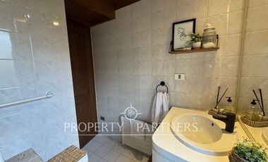 Gran casa ubicada en privilegiado sector de la ciudad