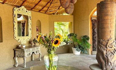 Casa en condominio en venta en Fracc. La Punta en Manzanillo.