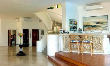 Casa en condominio en venta en Fracc. La Punta en Manzanillo.