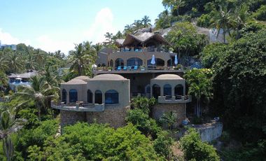 Casa en condominio en venta en Fracc. La Punta en Manzanillo.