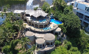 Casa en condominio en venta en Fracc. La Punta en Manzanillo.