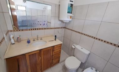 venta casa  4 ambientes 1 suite amplio parque Santa Rosa de Calamuchita