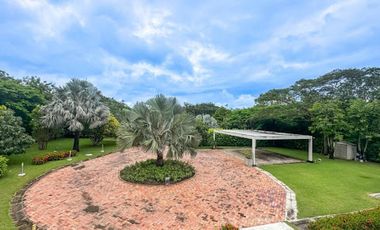 VENTA de CASAS en GIRARDOT