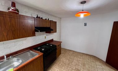 Casa en VENTA Prados Agua Azul, Puebla – Ubicación Inmejorable, en privada.