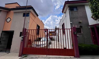 Casa en VENTA Prados Agua Azul, Puebla – Ubicación Inmejorable, en privada.