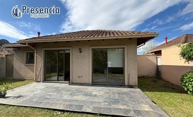 Casa en Venta en Parque del Sol, Las Rastras, Talca