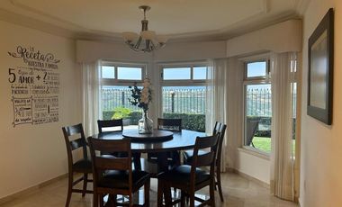 CASA EN VENTA EN CAMPANARIO QUERETARO