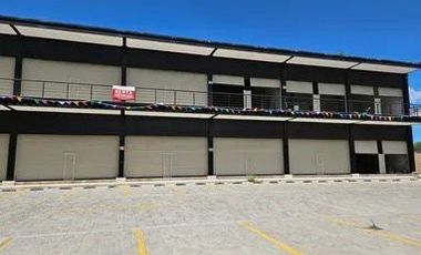 Avenida Peñaflor locales en renta