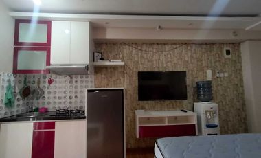 DISEWAKAN STUDIO FURNISH BASSURA CITY APARTEMEN FREE IPL