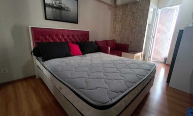 DISEWAKAN STUDIO FURNISH BASSURA CITY APARTEMEN FREE IPL