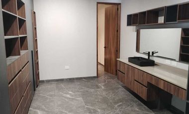 EN VENTA CASA NUEVA EN LA COL. BELLAVISTA