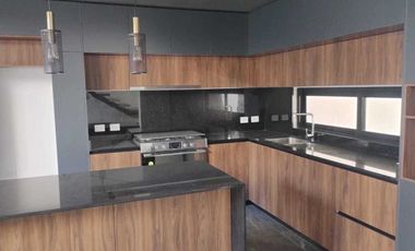 EN VENTA CASA NUEVA EN LA COL. BELLAVISTA