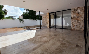 Casa en venta en Mérida, zona norte, 4 hab, 434 m² de construcción