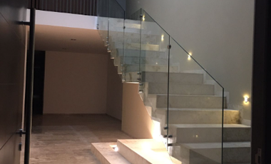 Casa en venta en Mérida, zona norte, 4 hab, 434 m² de construcción