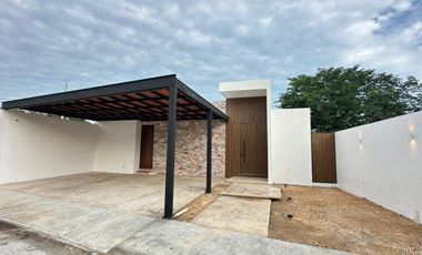 CASA EN VENTA DE UNA PLANTA EN DZITYÁ, MÉRIDA; YUCATÁN