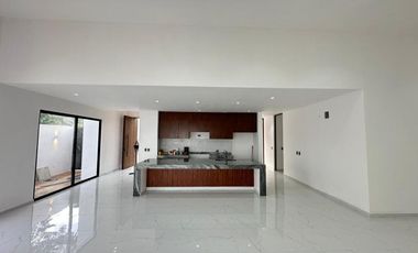 CASA EN VENTA DE UNA PLANTA EN DZITYÁ, MÉRIDA; YUCATÁN