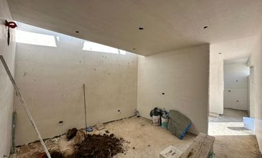 CASA EN VENTA DE UNA PLANTA EN DZITYÁ, MÉRIDA; YUCATÁN