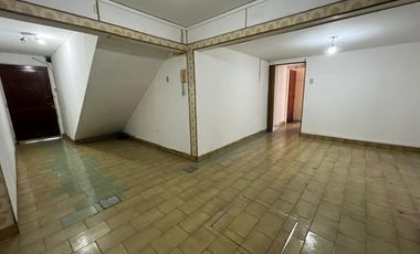 Venta en block en mataderos- 4 unidades - 2 locales   2 dptos