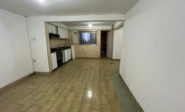 Venta en block en mataderos- 4 unidades - 2 locales   2 dptos