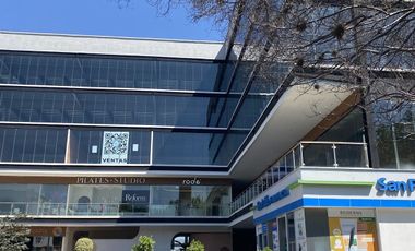 LOCAL EN VENTA/RENTA EN LA RESERVA EL CAMPANARIO, QUERÉTARO