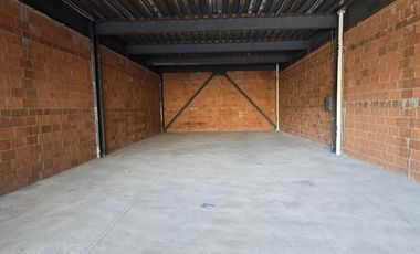 LOCAL EN VENTA/RENTA EN LA RESERVA EL CAMPANARIO, QUERÉTARO