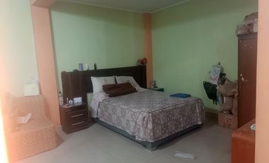 Casa en Venta ideal para inversion en San Juan de Lurigancho