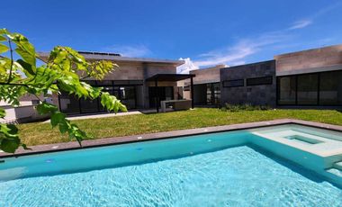 Casa en VENTA en Punta Tiburón | Un piso y 4 recámaras