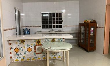 Renta de Quinta Semiamueblada con Aires Acondicionados en Uci, Carretera Telchac