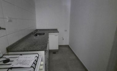 Departamento - General Paz - con patio