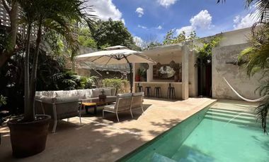 Se Vende Casona Remodelada en el Corazón de Mérida