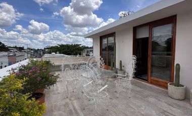 Se Vende Casona Remodelada en el Corazón de Mérida