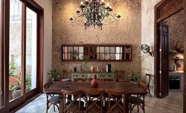 Se Vende Casona Remodelada en el Corazón de Mérida