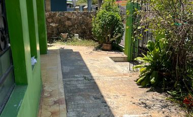 CASA EN VENTA EN ESQUINA EN TICUL